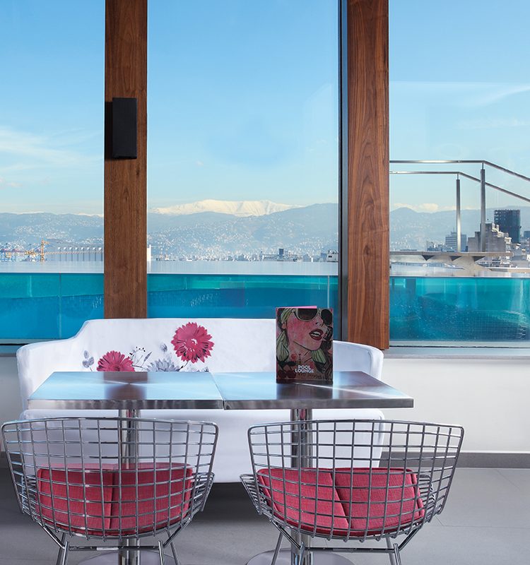 Pool lounge