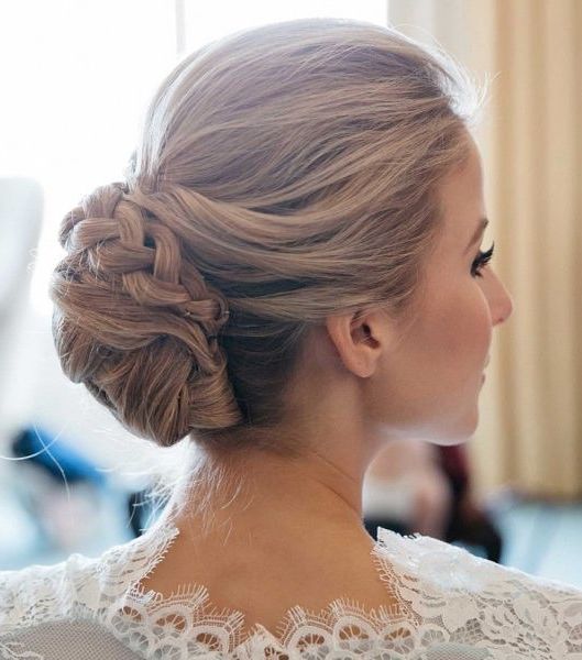 صور اجمل تسريحات شعر للمناسبات 2019