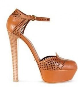 اختاري أحذيتك من مجموعة سيرجيو روسي لشتاء 2012