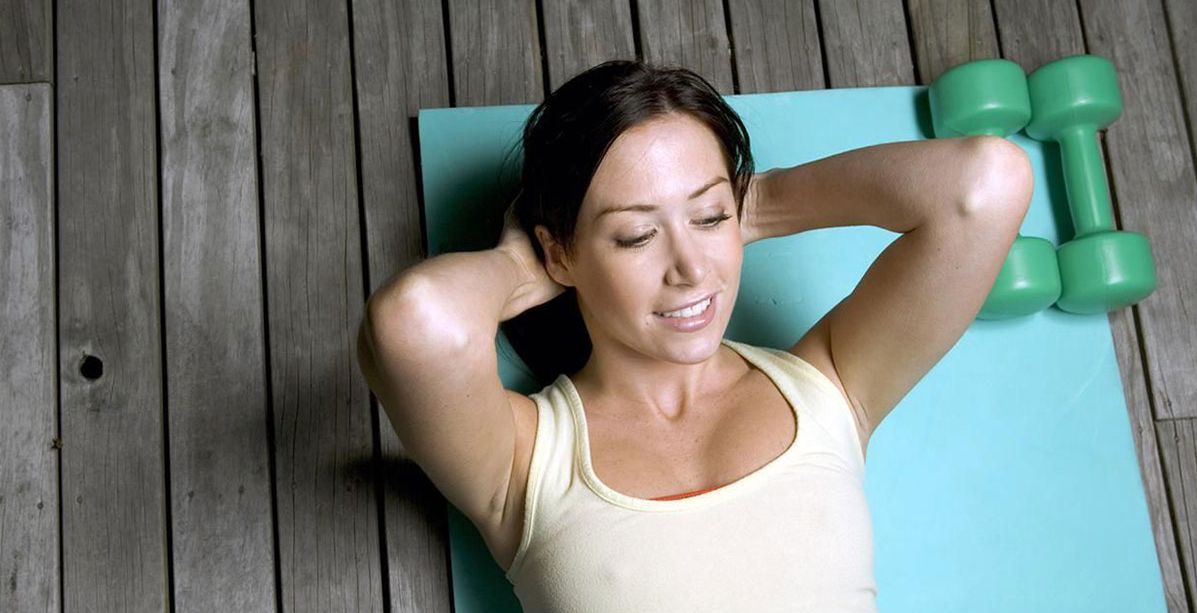 بحركة رياضية واحدة تخلصي من دهون البطن، المؤخرة والارداف!‏