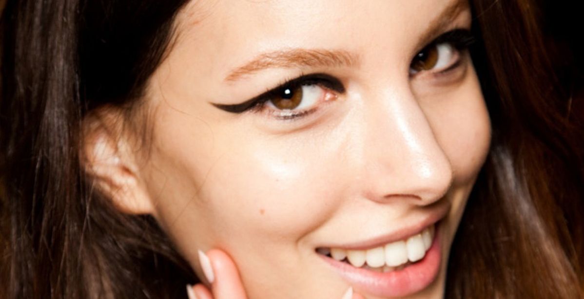 في أقل من 10 دقائق حولت عيوني الدائرية الى لوزية