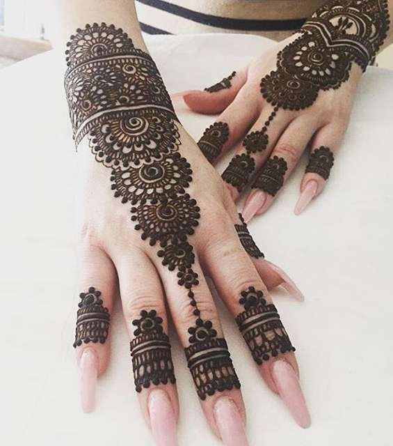 حنا اماراتي بالصور