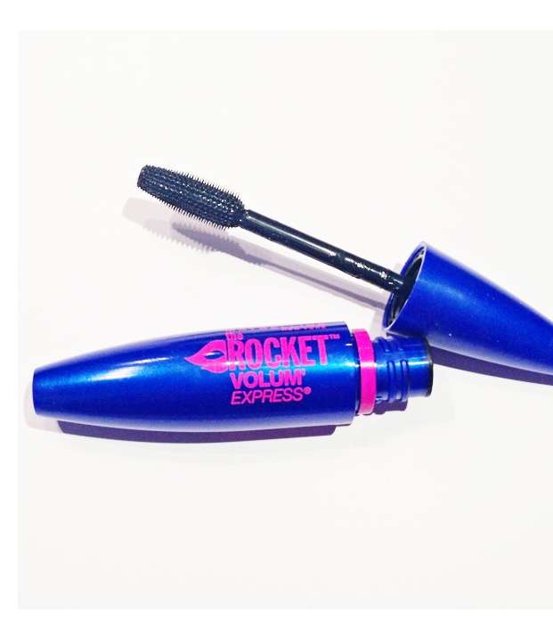 ماسكارا The Rocket Volum'Express من Maybelline