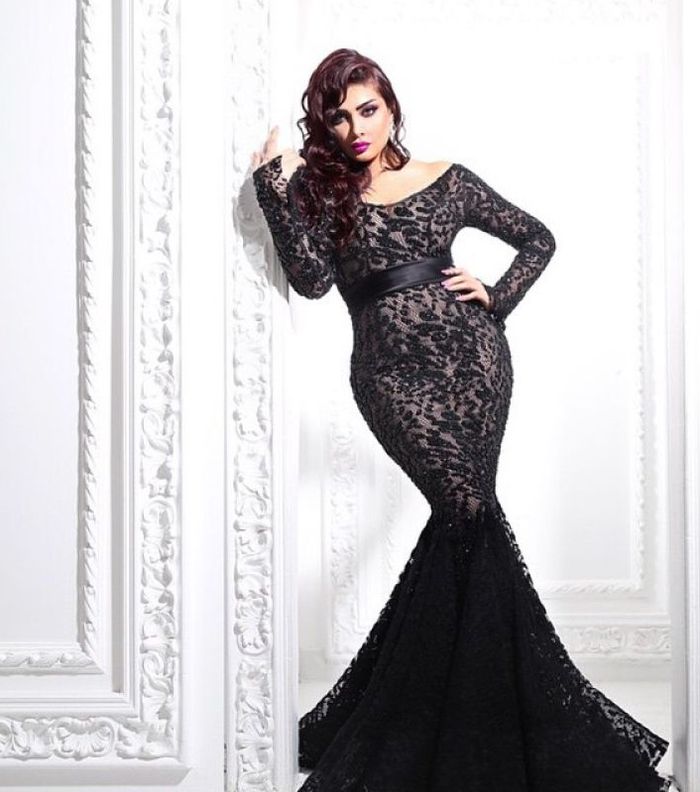 صور احدث فساتين دانتيل كم طويل انستقرام