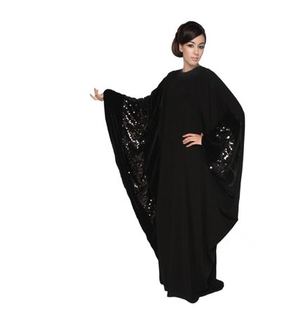 اختاري أجمل موديلات العبايات السوداء لشهر رمضان