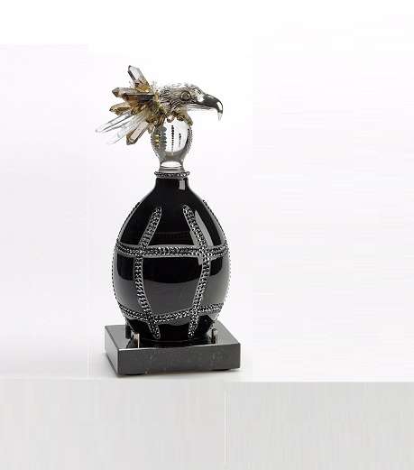 عطر Crystal Head Falcon من عطور M.Micallef 