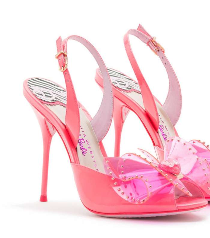 من مجموعة Sophia webster، اليك حذاء الباربي المميز