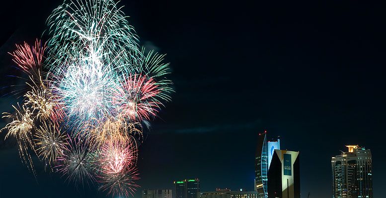 نجوم العالم العربي يضيئون ليالي دبي