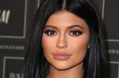 عمل مكياج وجهك مثل مكياج كايلي