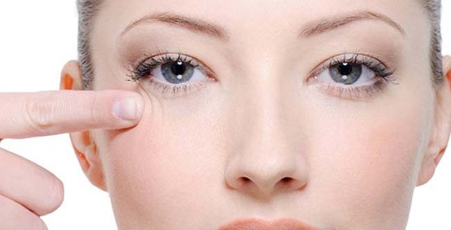 حيل لشد الجفون العلوية