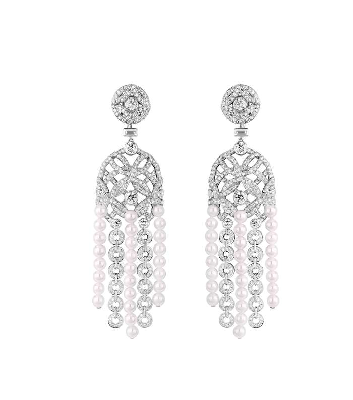 اقراط ماسية متدلية من CHANEL