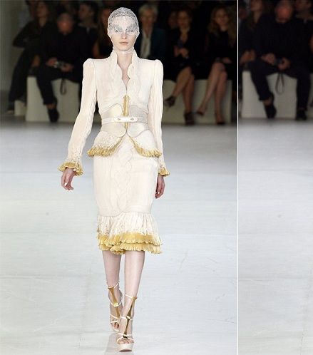 موضة ألكسندر ماكوين لربيع 2012