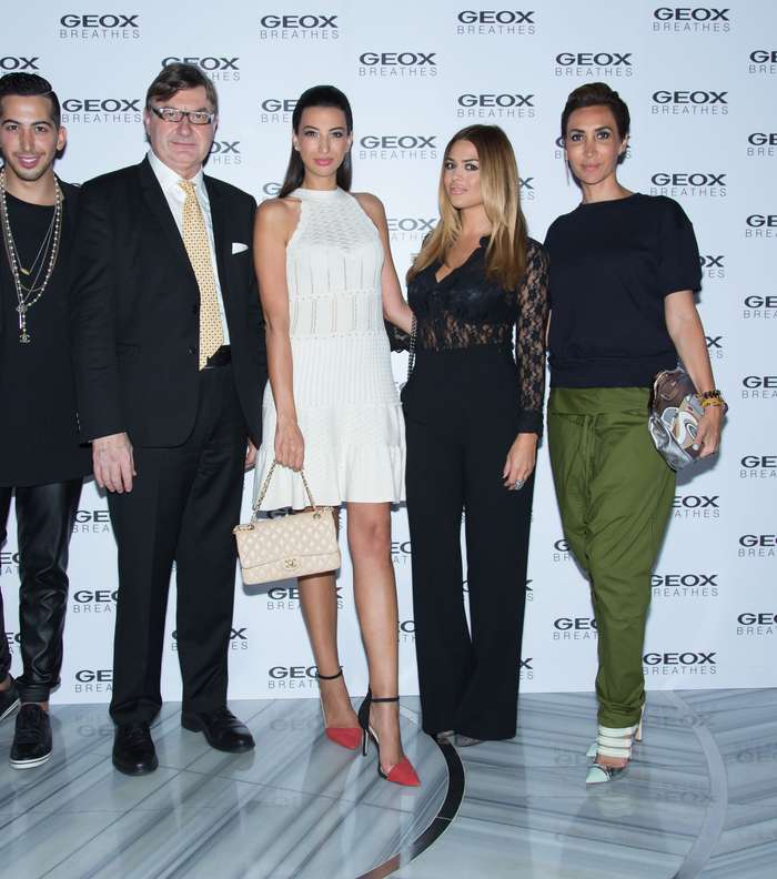 ضيوف الحفل مع Mr Moudz والمدير التنفيذي لعلامة Geox