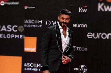 سعر بدلة خالد سليم في مهرجان الجونة