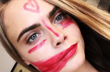 كارا ديلفين تدعم حملة سرطان العنق