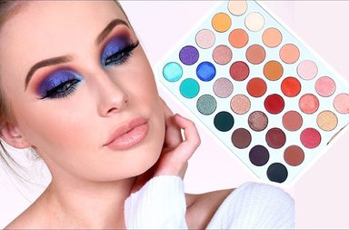 اساليب عمل مكياج كحلي وذهبي ناعم