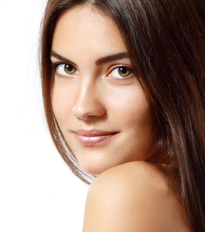 بالصور، أنواع فاكهة تعتني بمحيط العينين