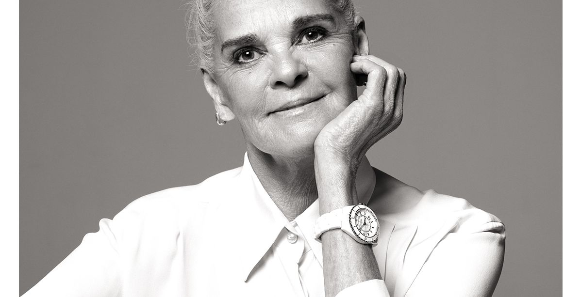 ALI MACGRAW الوجه الاعلاني الجديد لساعة CHANEL J12