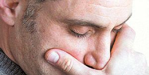 هل أصابت زوجك جهلة الأربعين؟ اعرفي اشاراتها!