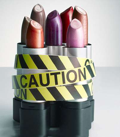 خطورة بعض المستحضرات التي تحوي مواداً سامة