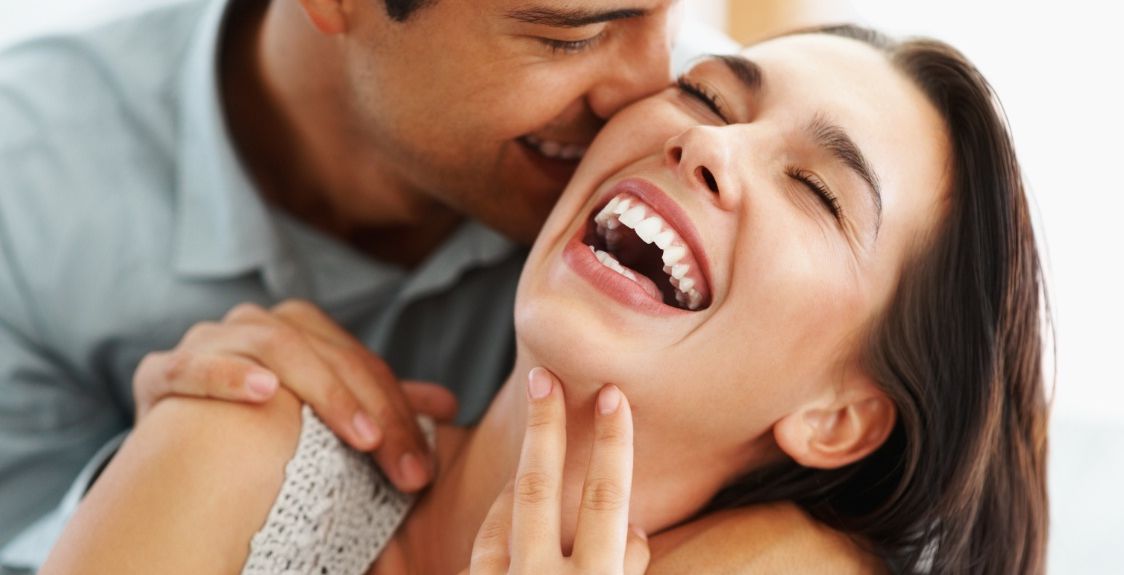 القبلة الزوجية ذات فوائد صحية