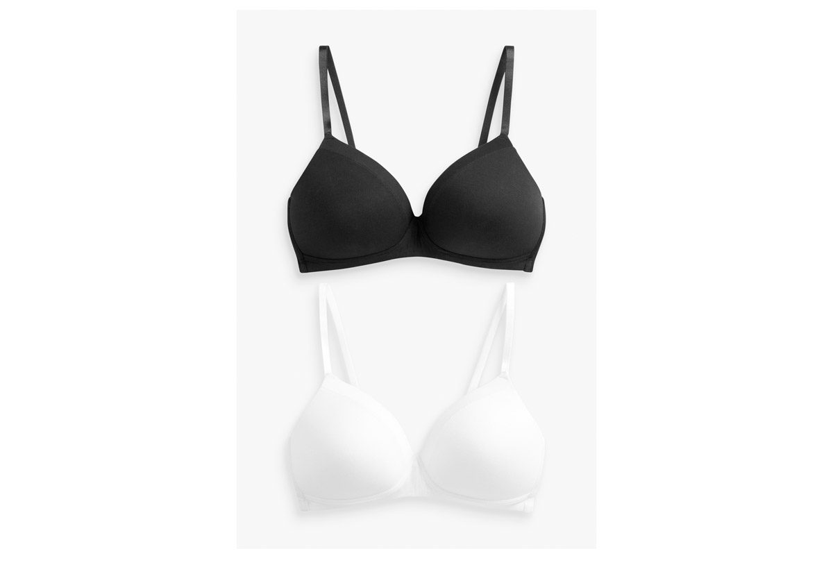 حيل موضة تجعل صدرك يبدو مرفوعا ومشدودا