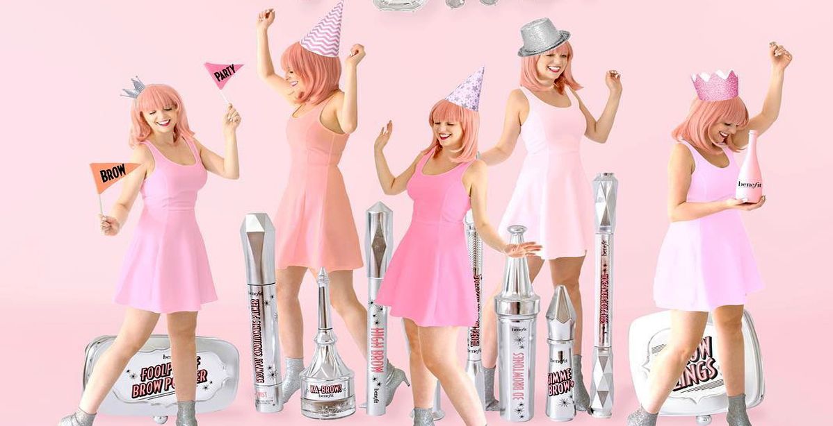 Benefit  تحتفل باليوم العالمي للحواجب بطريقة مميزة جداً