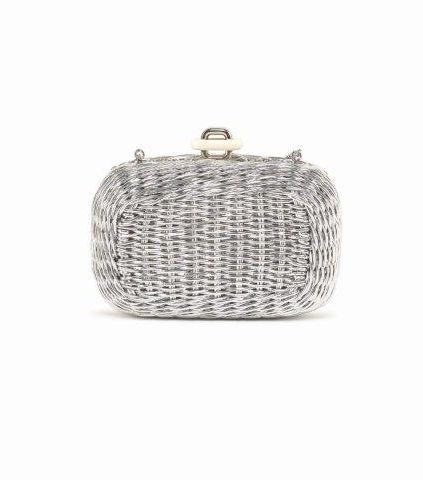 لاطلالة مميزة لصيف 2015، اختاري كلاتش Roger Vivier