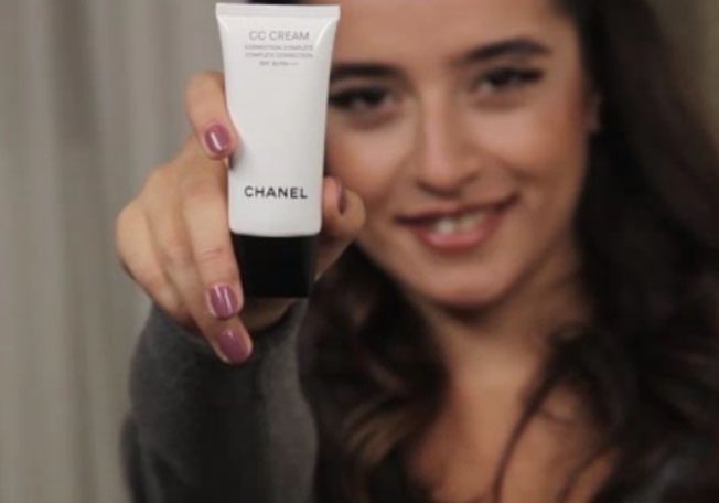 ياسمينة بدقيقة: تألّقي بـ CC Cream من Chanel