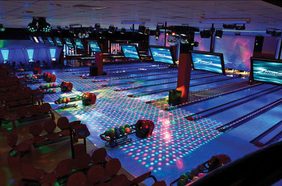 نشاط البولينغ أي الـBowling