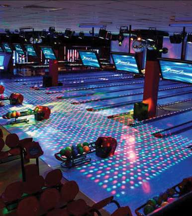 ﻿﻿نشاط ﻿البولينغ﻿ أي الـBowling﻿﻿