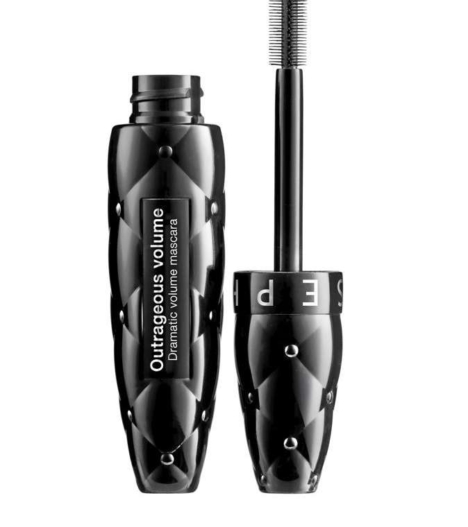 ماسكارا Outrageous  من Sephora
