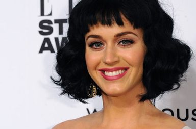 صور ابرز تسريحات وقصات وصبغات شعر كايتي بيري 