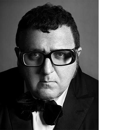 إكتشفي تفاصيل عرض مدير الابداع الفني في Lanvin، ألبير إلباز