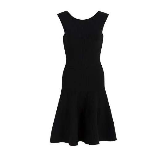 فساتين بقصّة الـ Flared ماركة Alaia من Boutique 1