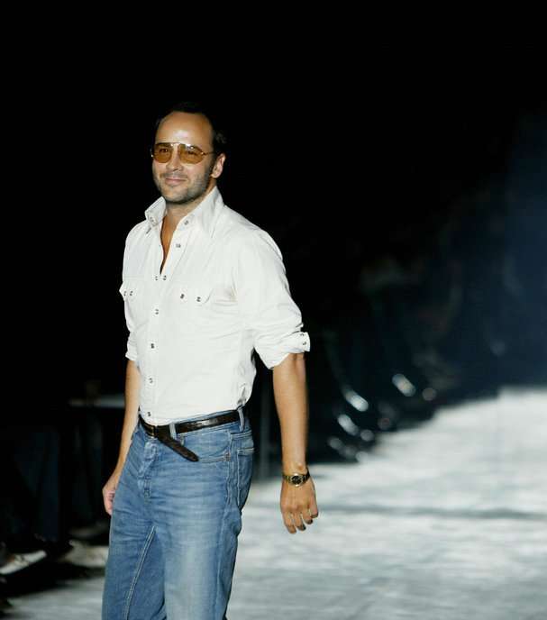 توم فورد مصمم تنفيذي سابق لدى دار قوتشي Gucci