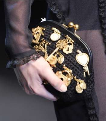 أجمل الحقائب الصغيرة أو الكلاتش لشتاء 2013