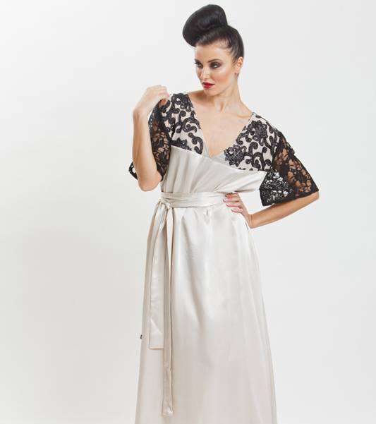 إختاري الجلابيات بأكمام الدانتيل