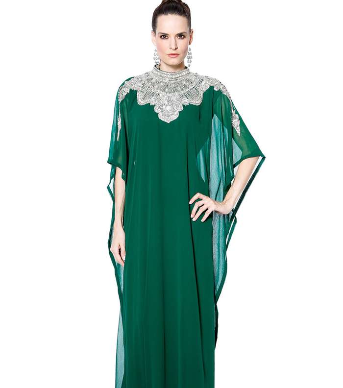 تميزي بعبايات استقبال ذات تصميم مميز