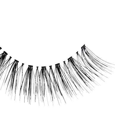 الرموش المستعارة من بورجوا