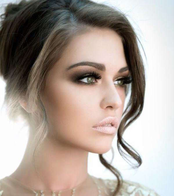 المكياج الترابي الناعم