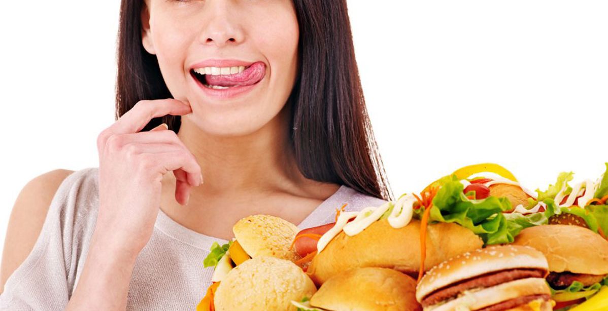 5 عادات غذائية تضر الصحة من دون أن تعلمي