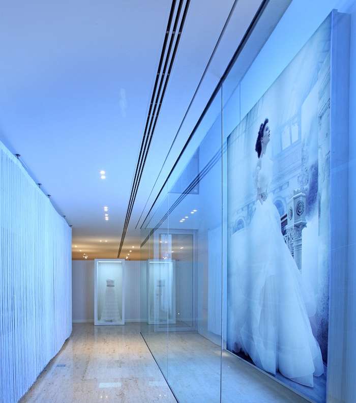 البوتيك هو أكثر من مكان لاختيار وتجربة ثوب الزفاف