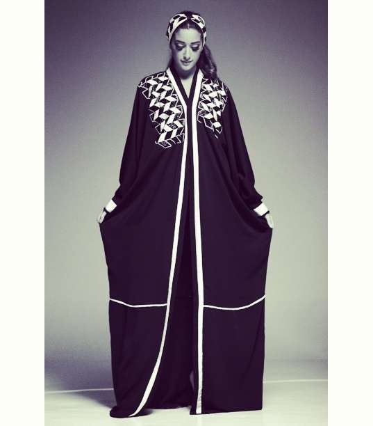 من أجمل موديلات العبايات، عبايات تاء مربوطة