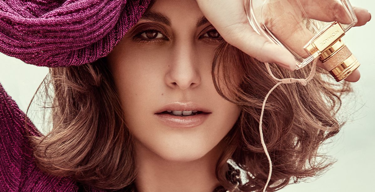 نور عريضة تهرب بعطر Nomade من Chloé وياسمينة ترصدها!