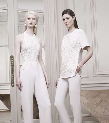 إليك أزياء إيلي صعب من مجموعة Resort 2015