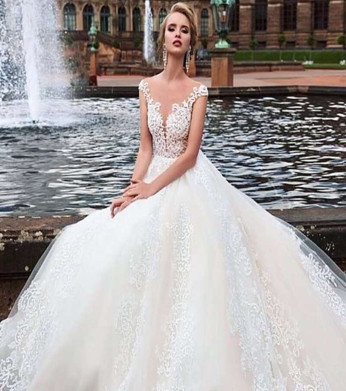 صور اجمل امازون فساتين اعراس