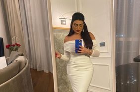 اطلالات النجمات العربيات بالفساتين المكشوفة عند الكتفين