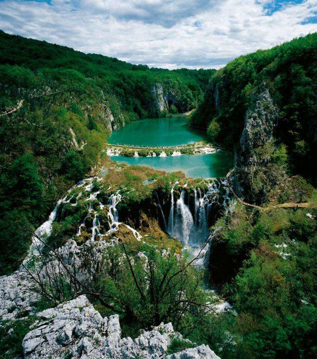 بحيرة Plitvice في كرواتيا