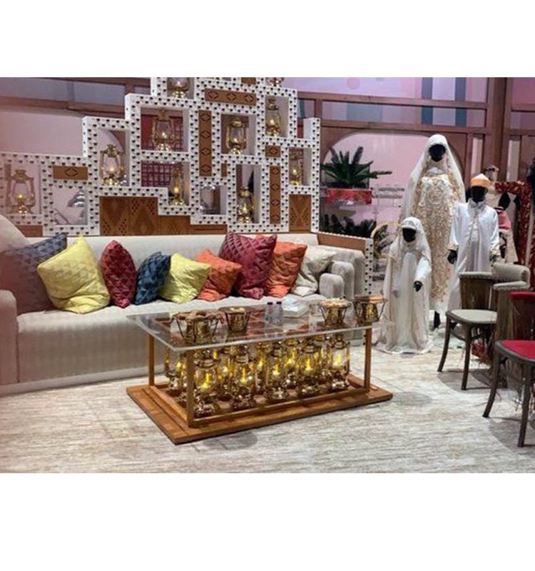 معروضات مختلفة في معرض بساط الريح